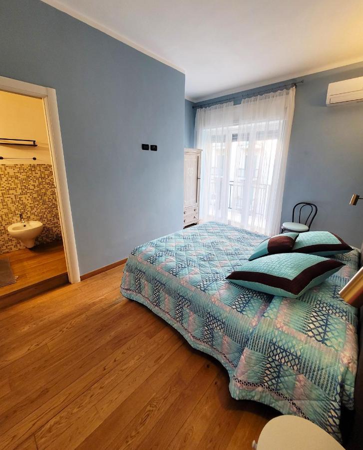 Baribello Apartment - 3 Bedrooms 3 Bathrooms - Bari Central Station Εξωτερικό φωτογραφία