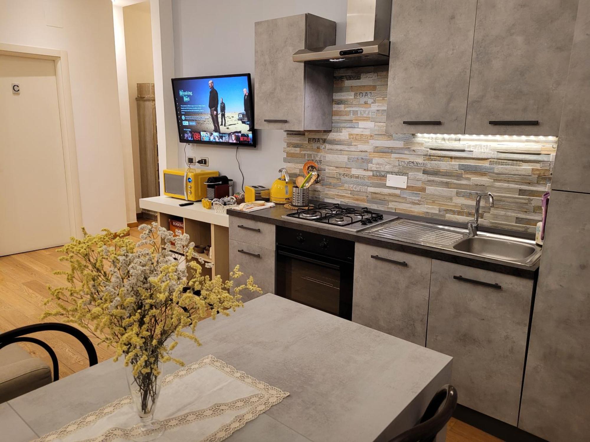 Baribello Apartment - 3 Bedrooms 3 Bathrooms - Bari Central Station Εξωτερικό φωτογραφία