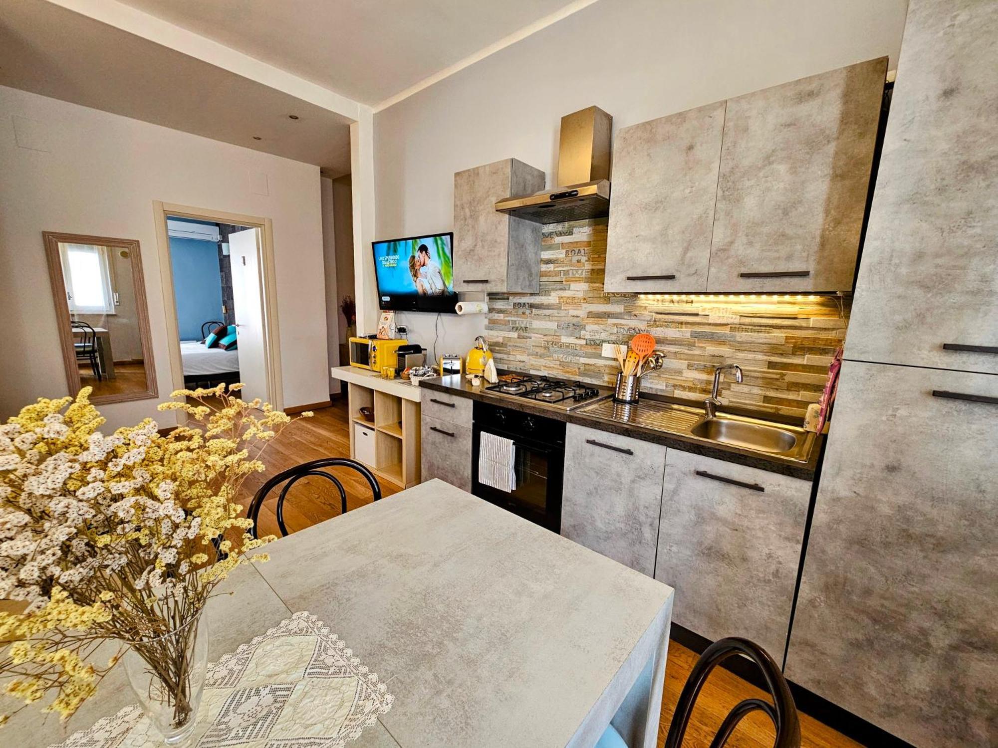 Baribello Apartment - 3 Bedrooms 3 Bathrooms - Bari Central Station Εξωτερικό φωτογραφία